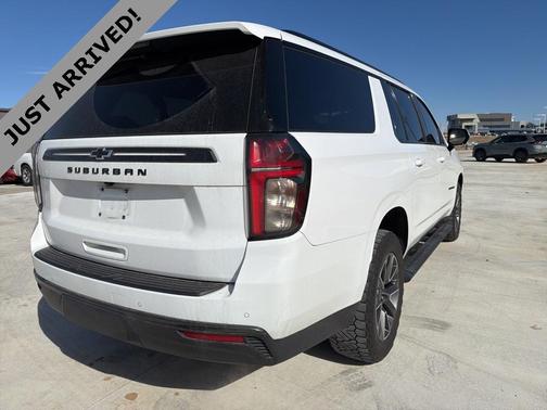 2021 Chevrolet Suburban 4WD Z71