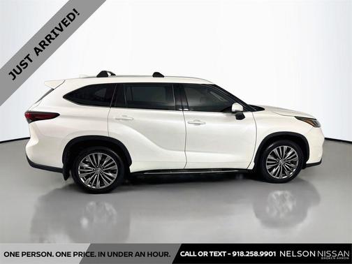 Blizzard Pearl 2021 Toyota Highlander Platinum