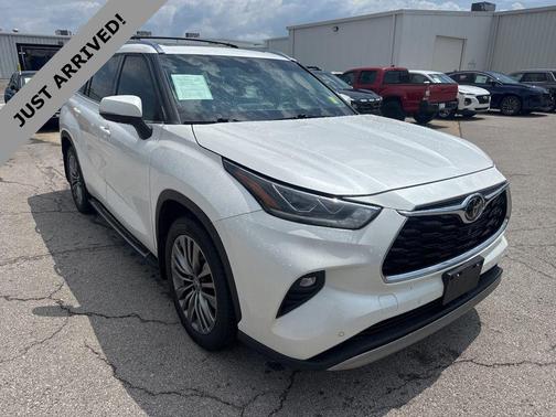 Blizzard Pearl 2021 Toyota Highlander Platinum
