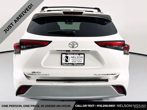 Blizzard Pearl 2021 Toyota Highlander Platinum