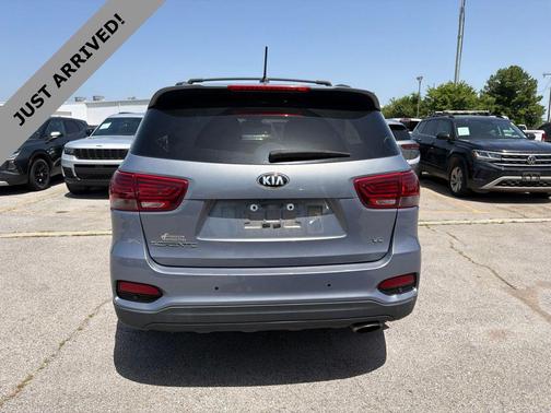 Everlasting Silver 2019 Kia Sorento S