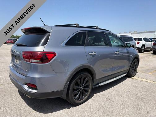 Everlasting Silver 2019 Kia Sorento S