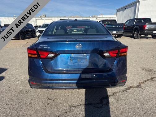 2020 Nissan Altima S FWD