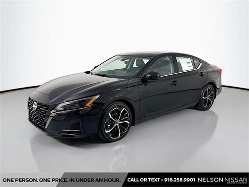 2025 Nissan Altima SR FWD