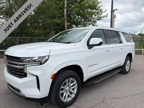 Summit White 2021 Chevrolet Suburban LT