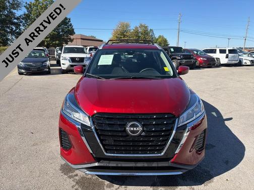 2023 Nissan Kicks SV