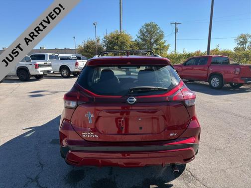 2023 Nissan Kicks SV