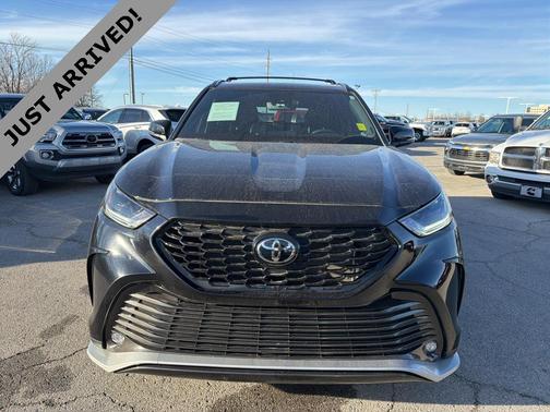 2024 Toyota Highlander XSE