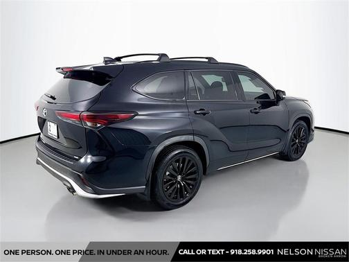 2024 Toyota Highlander XSE