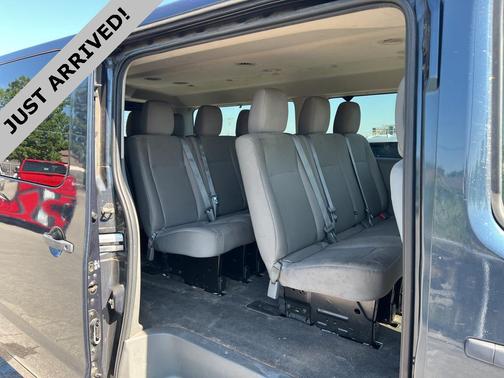 2016 Nissan NV Passenger NV3500 HD S V8