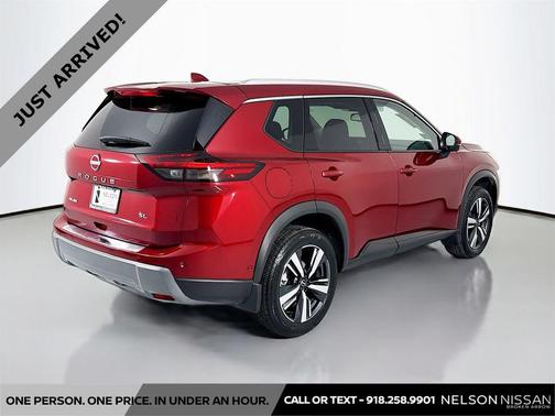 2024 Nissan Rogue SL