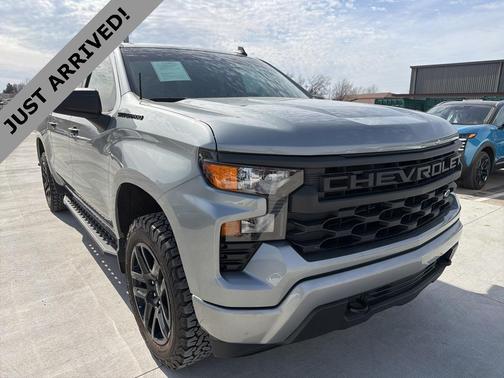 2023 Chevrolet Silverado 1500 Custom