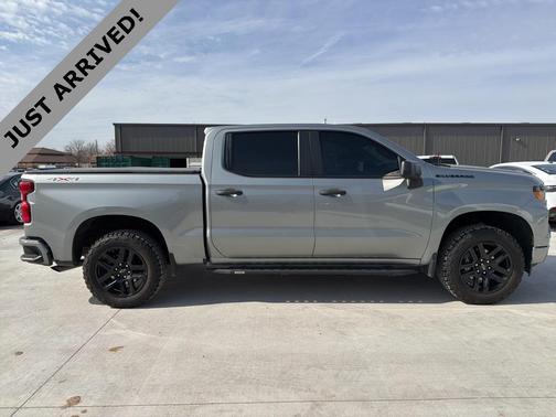 2023 Chevrolet Silverado 1500 Custom
