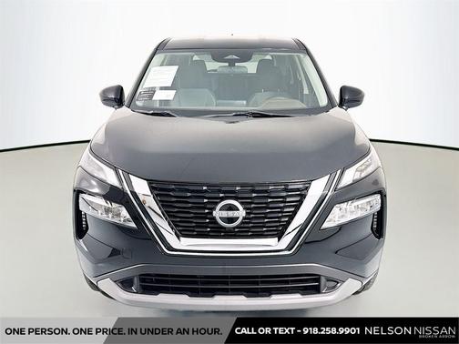 Super Black 2023 Nissan Rogue SV