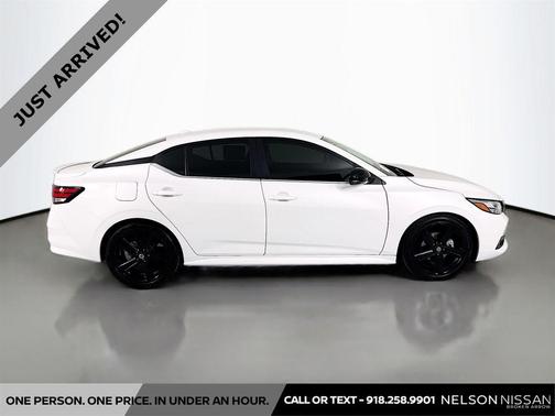 Aspen White Tricoat 2021 Nissan Sentra SR