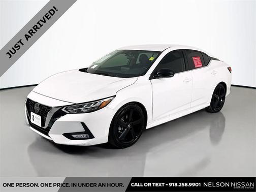 Aspen White Tricoat 2021 Nissan Sentra SR