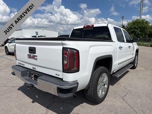 Summit White 2017 GMC Sierra 1500 SLT