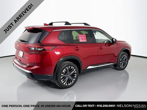2025 Nissan Rogue Platinum