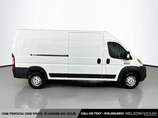 Bright White Clearcoat 2022 RAM ProMaster 2500 High Roof