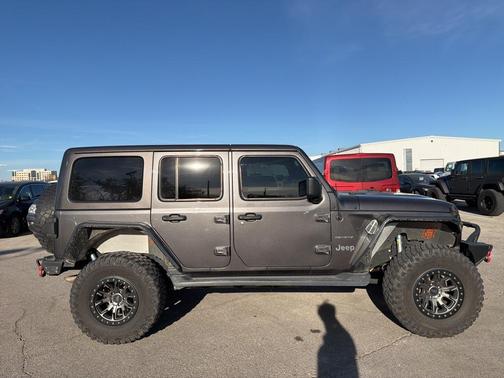 2018 Jeep Wrangler Unlimited Sahara