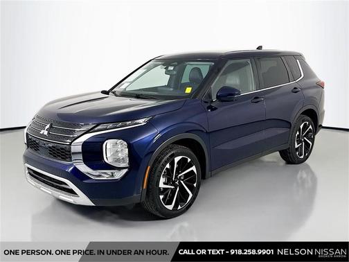 2023 Mitsubishi Outlander SE Black Edition 2WD