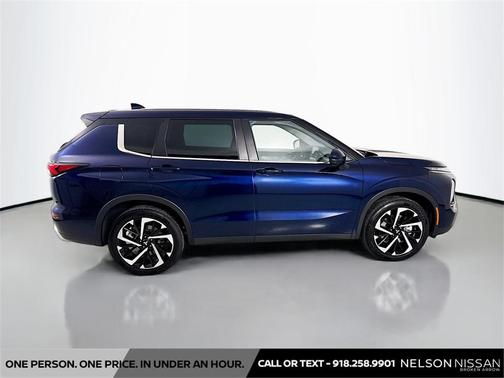 2023 Mitsubishi Outlander SE Black Edition 2WD