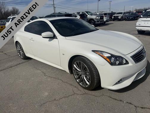 2015 INFINITI Q60 Journey