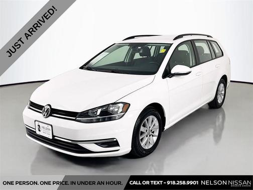 Pure White 2019 Volkswagen Golf SportWagen TSI S