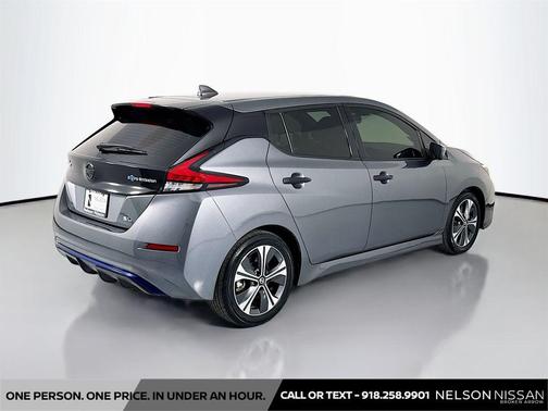 Gun Metallic 2018 Nissan Leaf SL