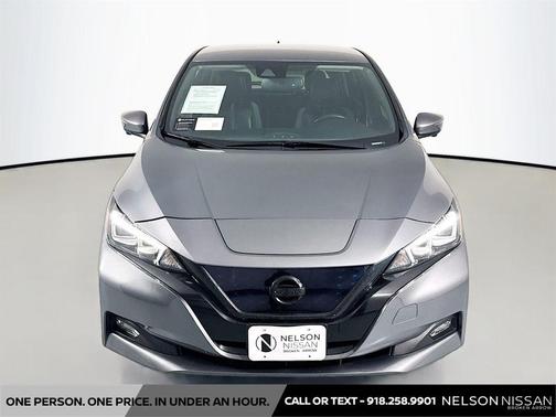 Gun Metallic 2018 Nissan Leaf SL