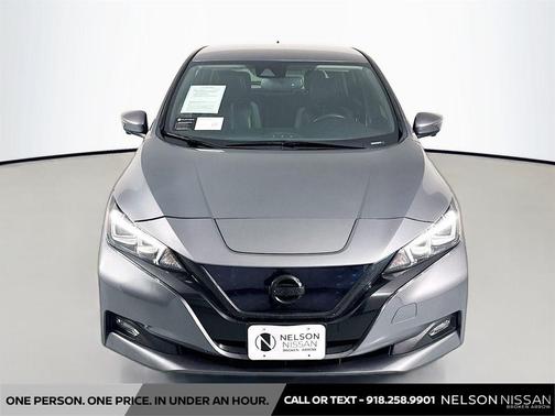Gun Metallic 2018 Nissan Leaf SL
