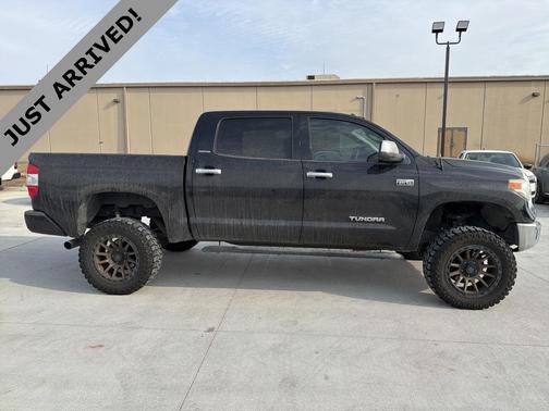 2017 Toyota Tundra Limited