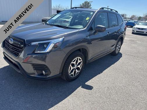 2023 Subaru Forester Premium
