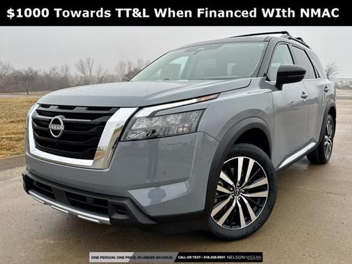 2025 Nissan Pathfinder Platinum 4WD