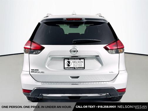 Brilliant Silver 2018 Nissan Rogue SL