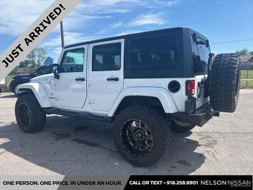 2016 Jeep Wrangler Unlimited Sahara