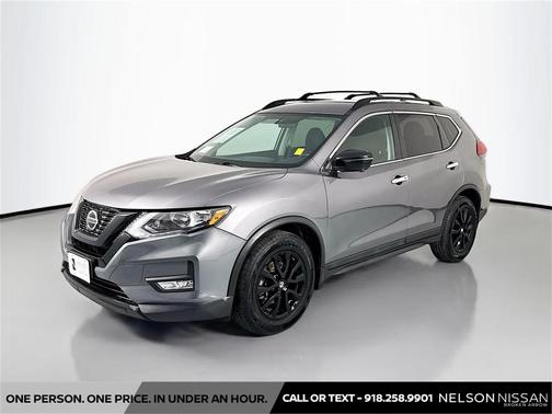 2018 Nissan Rogue SV