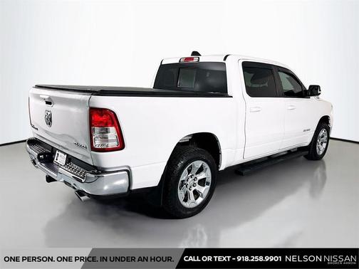 Bright White Clearcoat 2022 RAM 1500 Big Horn/Lone Star