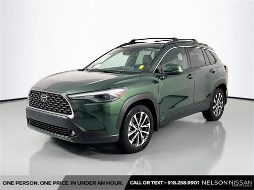 2023 Toyota Corolla Cross XLE