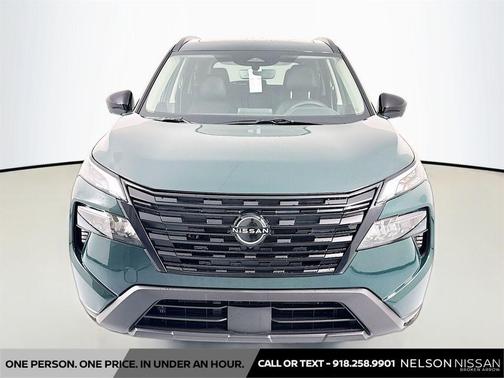 Obsidian Green 2026 Nissan Rogue Dark Armor