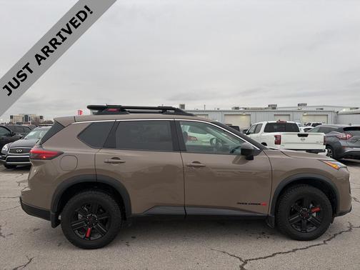2025 Nissan Rogue Rock Creek