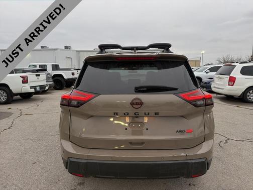 2025 Nissan Rogue Rock Creek