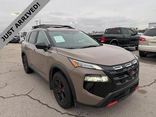 2025 Nissan Rogue Rock Creek