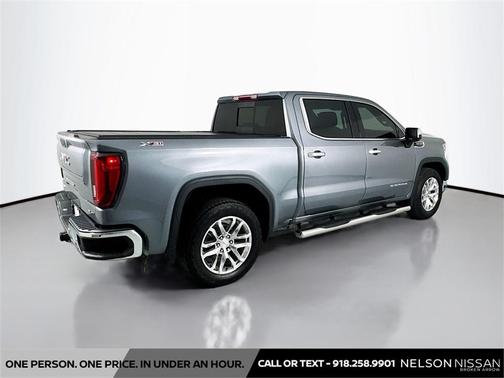 2022 GMC Sierra 1500 SLT