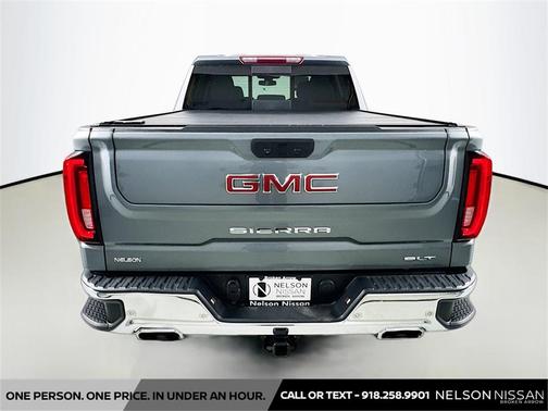 2022 GMC Sierra 1500 SLT