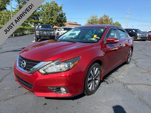 Cayenne Red 2016 Nissan Altima 2.5 SL