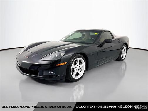 2005 Chevrolet Corvette Base