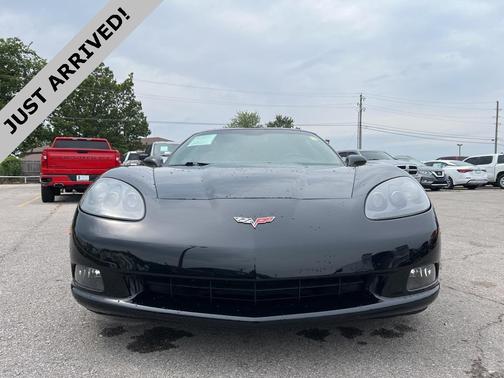 2005 Chevrolet Corvette Base