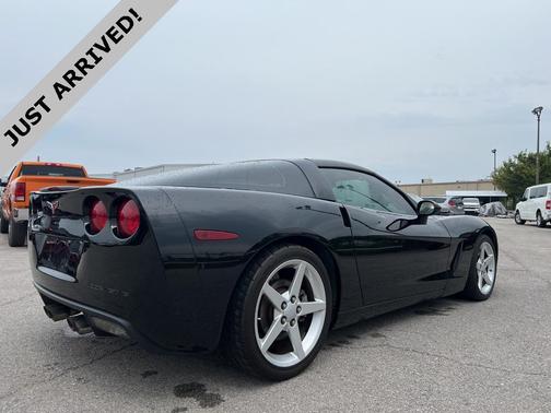 2005 Chevrolet Corvette Base