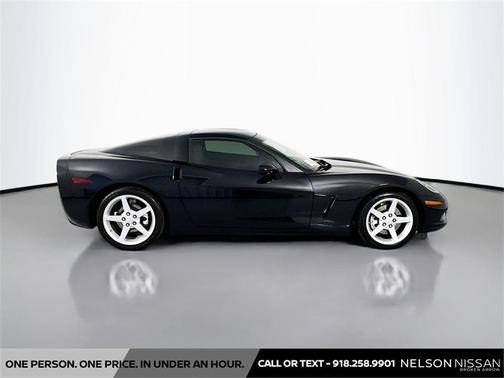 2005 Chevrolet Corvette Base